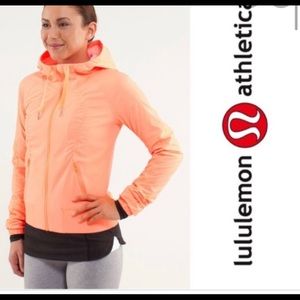 ❌SOLD❌Lululemon Street to Studio Size 6